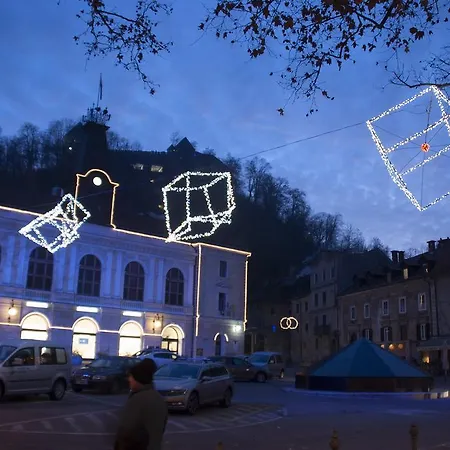 Daire City Centre Streliska *